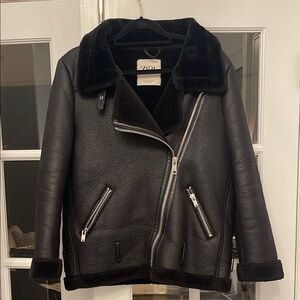 Zara Black Leather Aviator Jacket with Plush Collar
